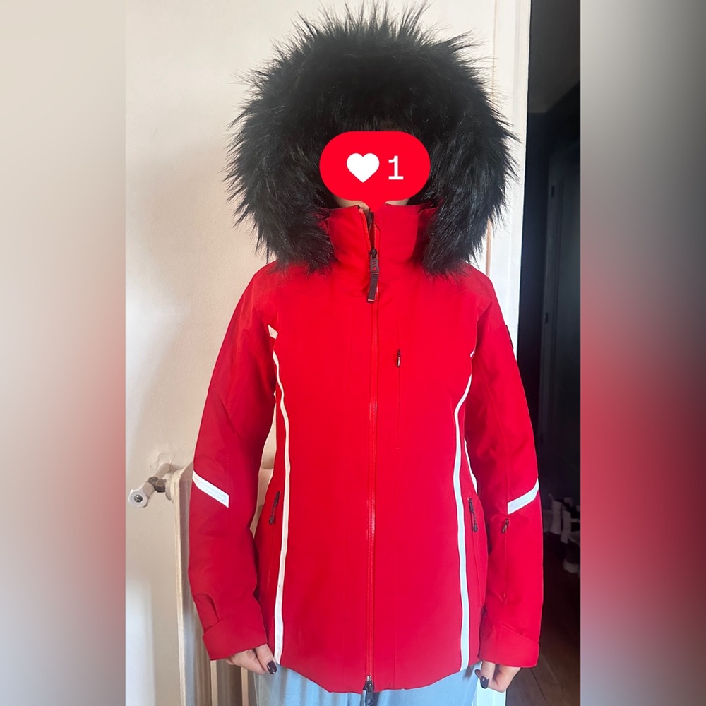Bogner SkiJacket. Lightweight, comfortable and warm! Resistant fabric & mobility